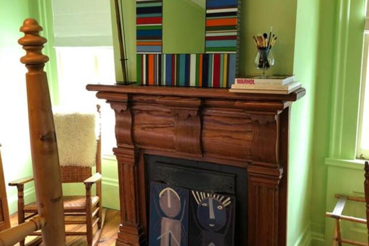 Elmwood 1820 Bed & Breakfast Inn