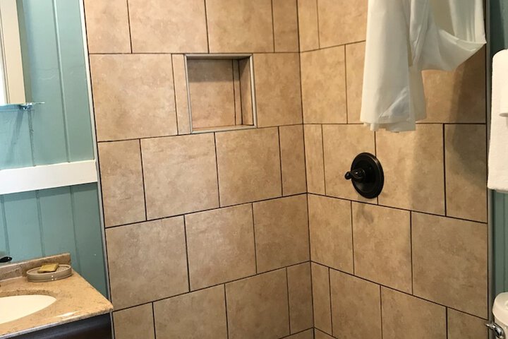 Room 46 of 65