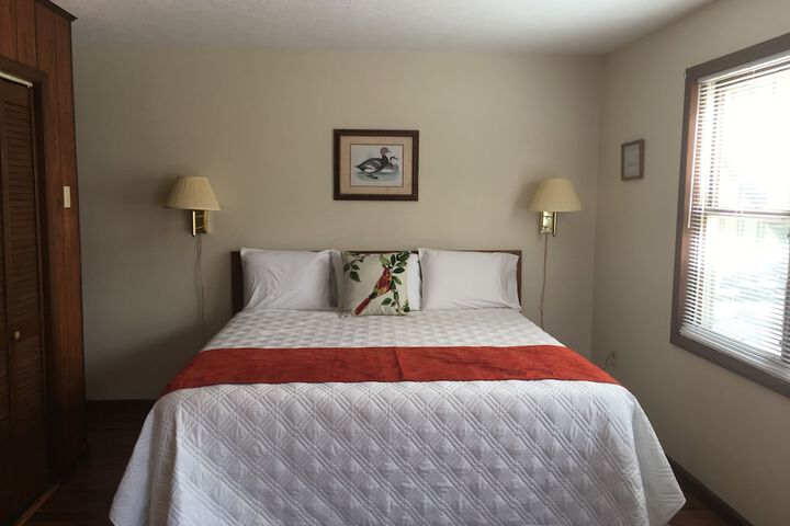 Room 51 of 61