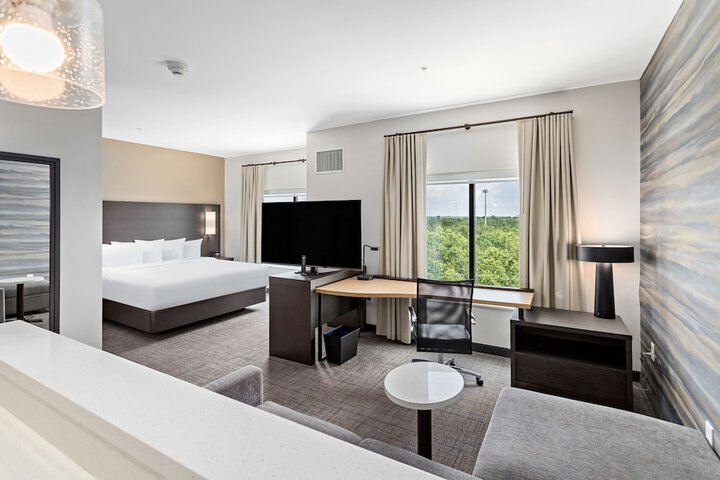 Room 29 of 66