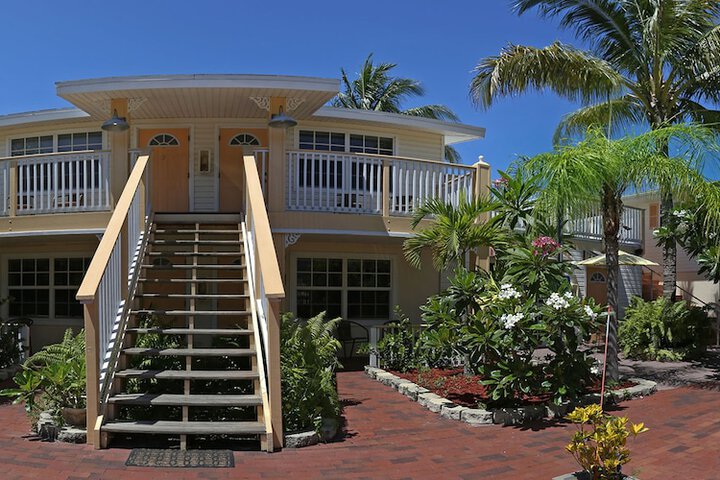 Hotel 4 of 28