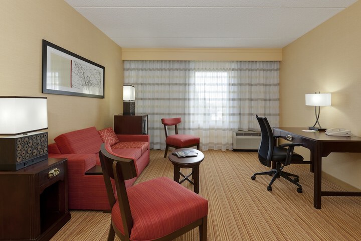 Room 15 of 25