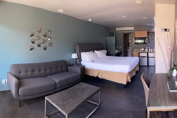 14 West Hotel