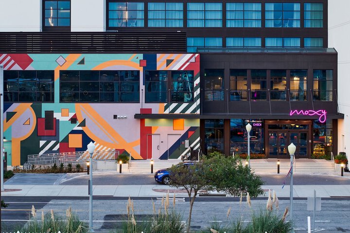 Moxy Virginia Beach Oceanfront
