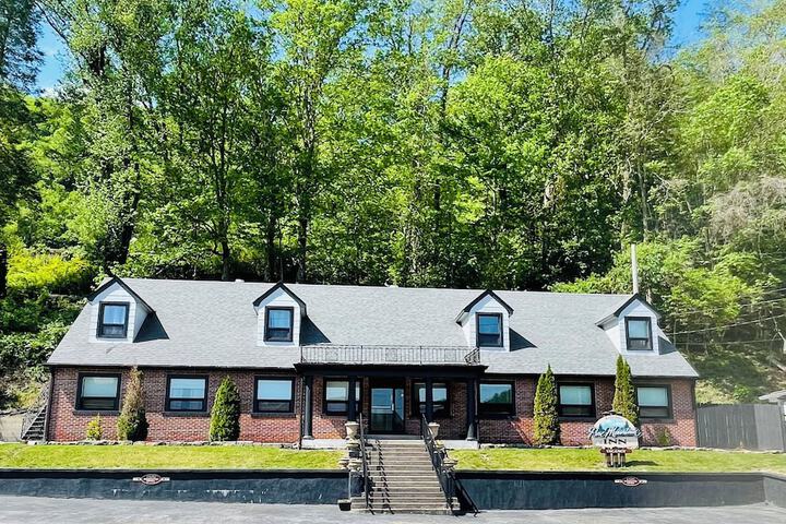 Pine Mountain Inn