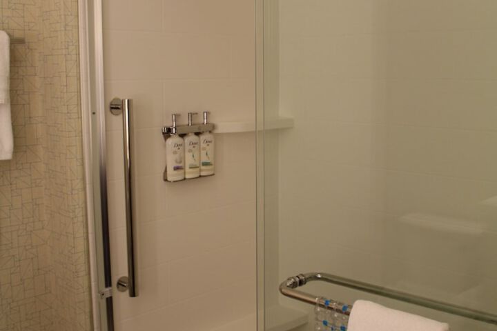 Room 18 of 59