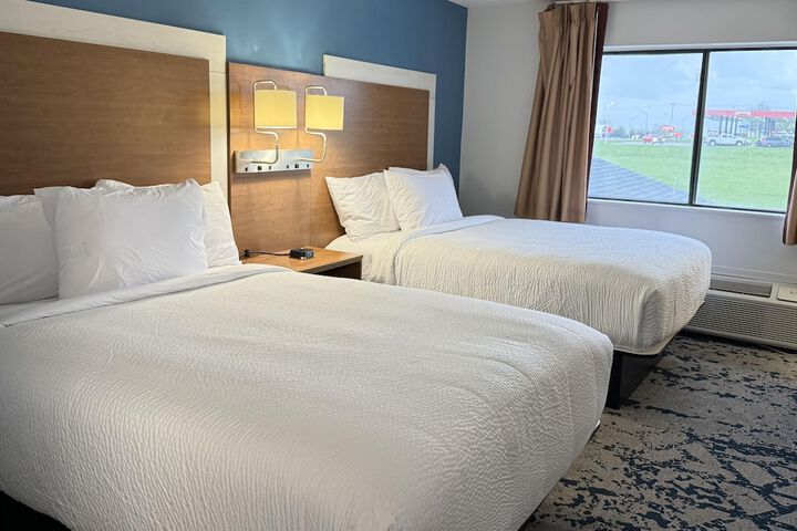 Travelodge by Wyndham Lamoni