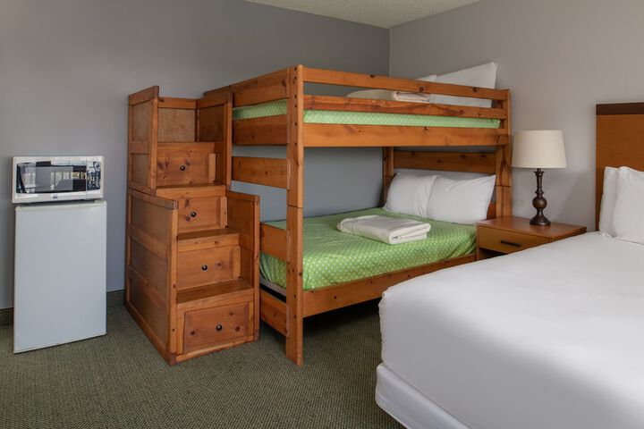 Room 11 of 39