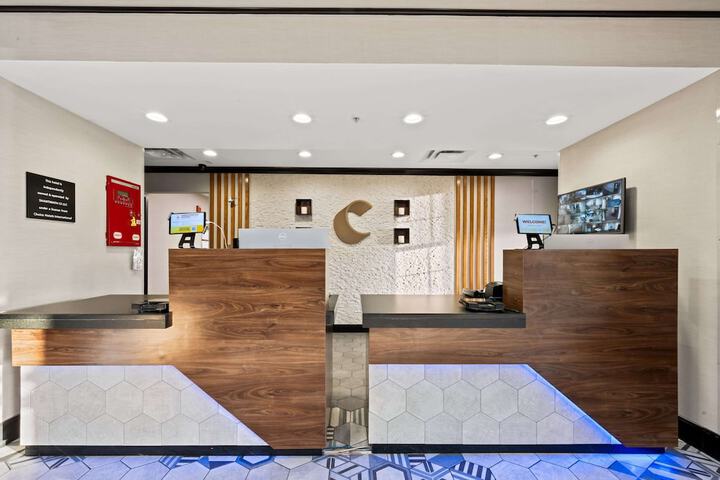 Hotel Interior 14 of 59