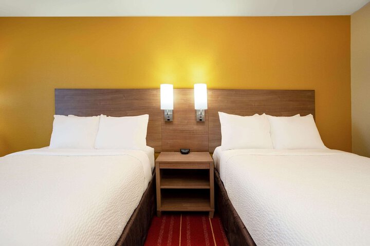 Room 29 of 63