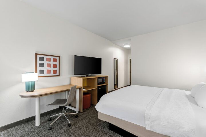 Spark by Hilton Bardstown