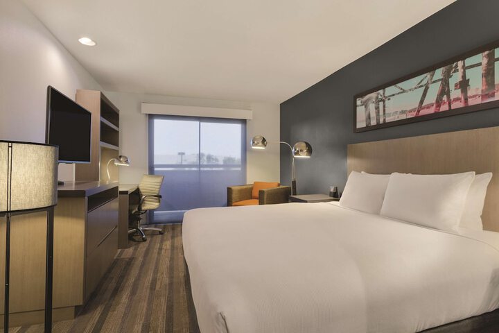 HYATT house Cypress / Anaheim