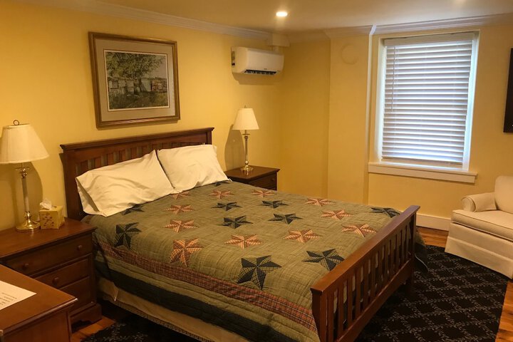 Room 47 of 64