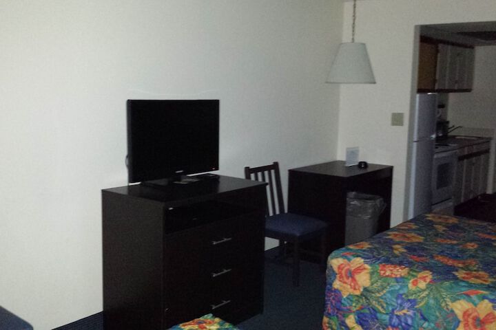 Room 34 of 50