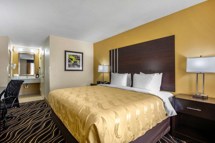 Room 46 of 67