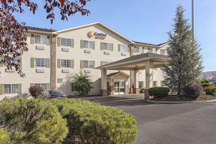 Hotel 8 of 48