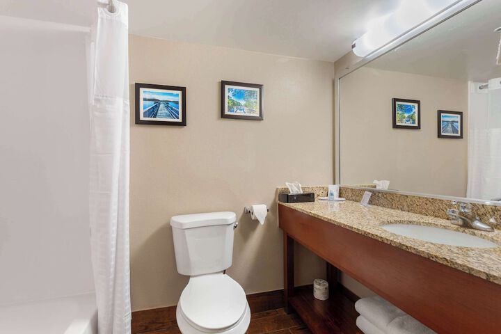 Comfort Inn & Suites Milford