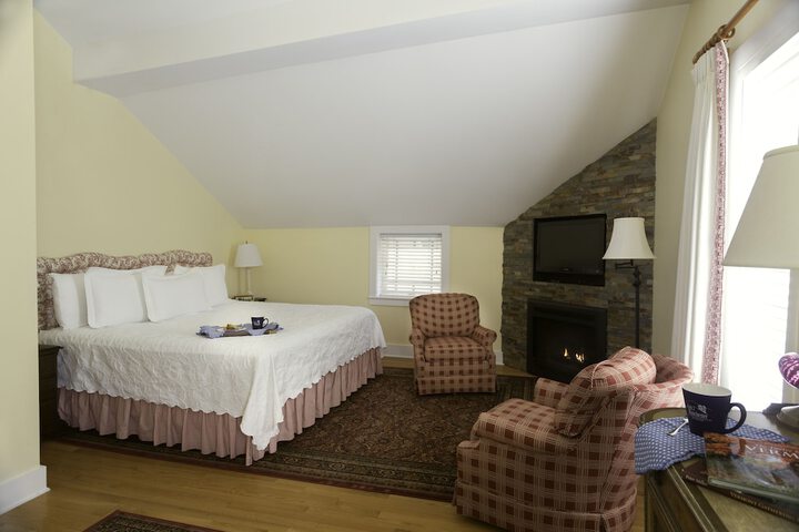 Room 35 of 48