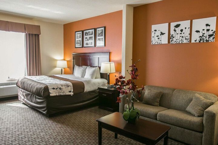 Room 21 of 43
