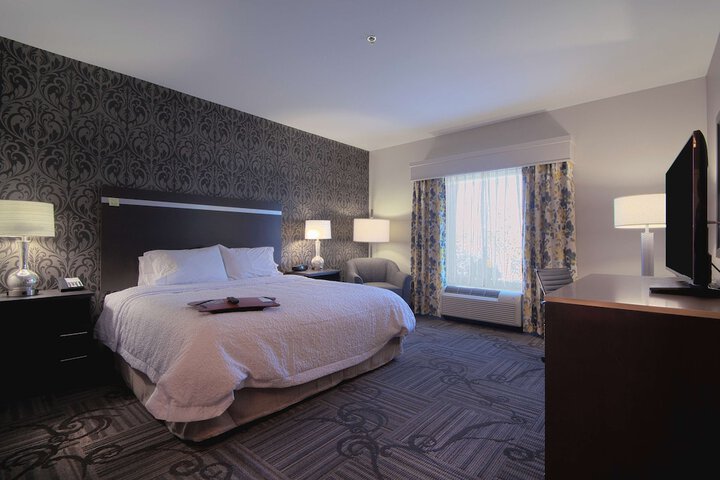 Room 43 of 69