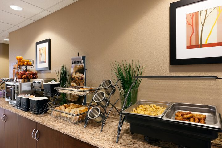 Microtel Inn & Suites by Wyndham Pleasanton