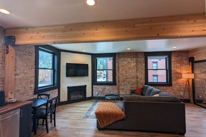 Linden Lofts
