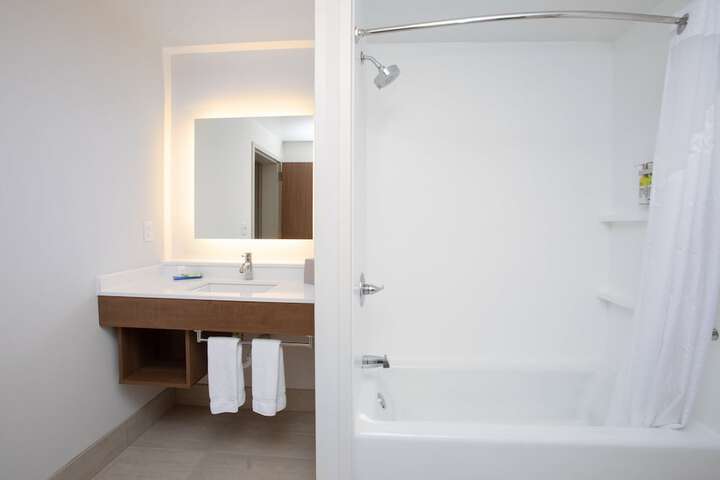 Holiday Inn Express & Suites Goodland I 70 by IHG