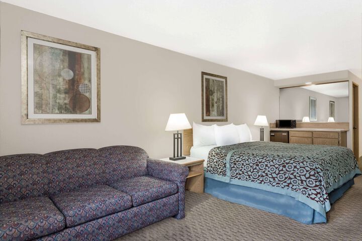 Room 13 of 15