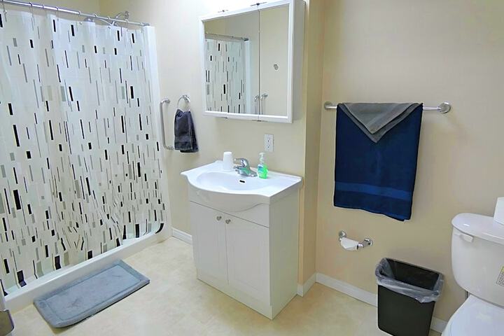 Room 10 of 45