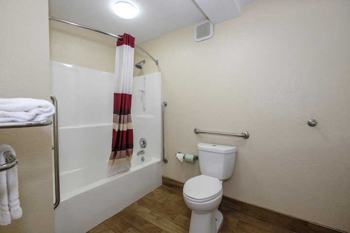 Room 15 of 24