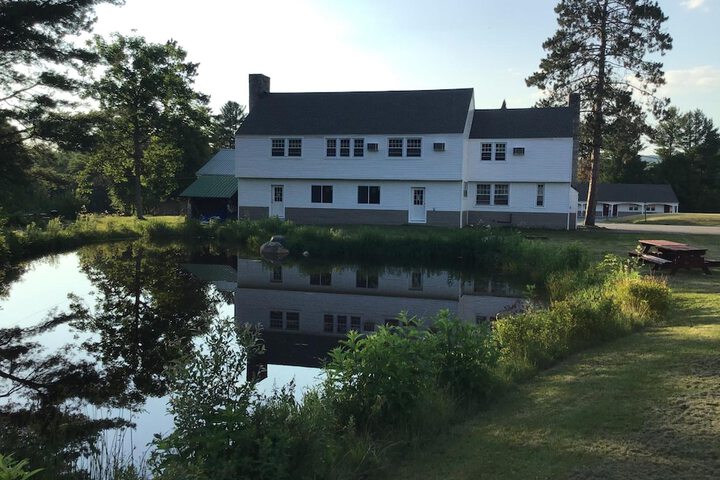 Stonybrook Motel & Lodge