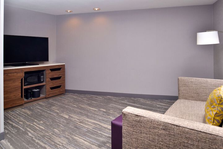 Room 75 of 114