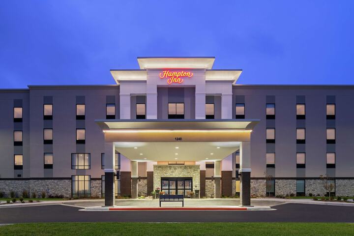 Hotel 2 of 28