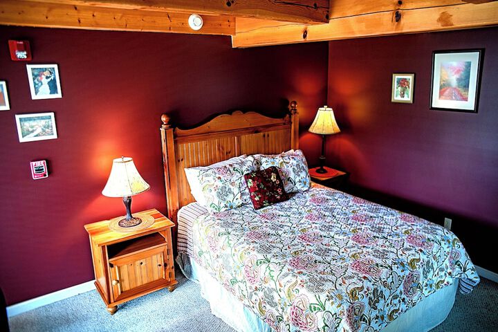 Elk River Hotel