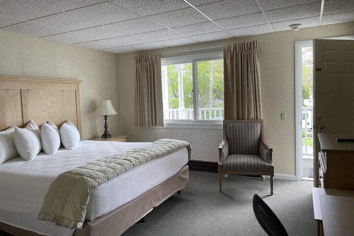 Moseley Cottage Inn & Town Motel