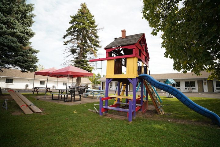 Childrens Activities 37 of 44