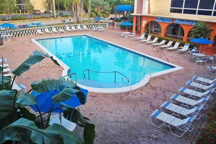 Knights Inn Hallandale