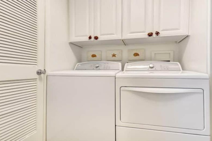 Laundry 19 of 19