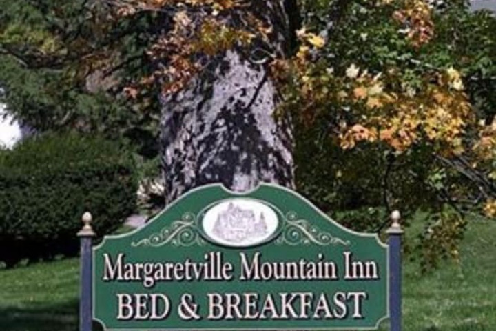 Hotel 6 of 100