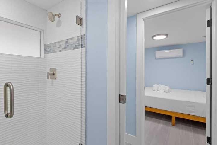 Room 29 of 62