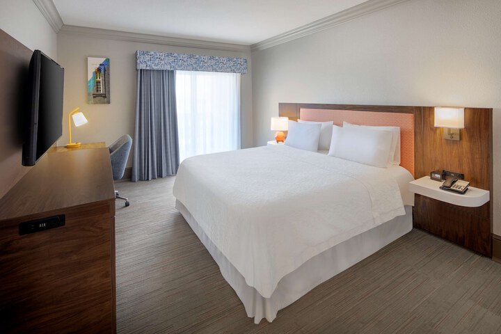 Room 42 of 70