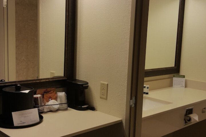 AmericInn by Wyndham Burnsville