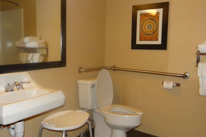 Room 12 of 35