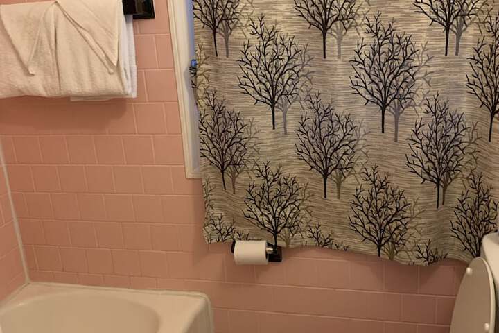 Room 16 of 41