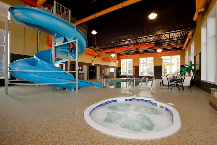Pool 6 of 37