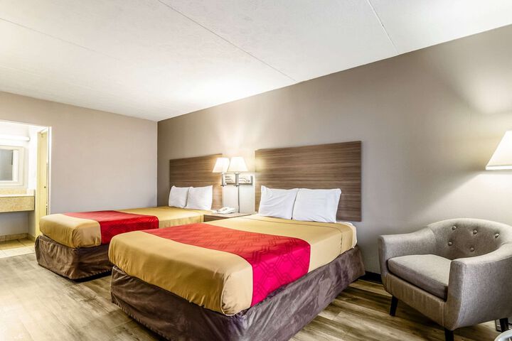 Econo Lodge Seymour