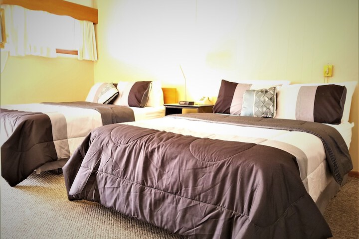 Room 80 of 81