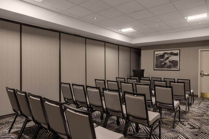 Hyatt Place Atlanta Airport-South