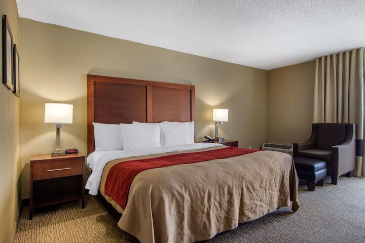 Room 15 of 36