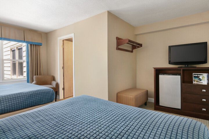 Room 44 of 71